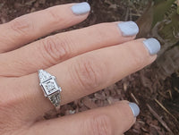 18k white gold c.1920's filigree diamond ring - apx .14ct