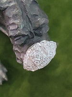 14k gold white gold c.1930's - 1940'sDeco antique diamond ring - apx .15ct tw