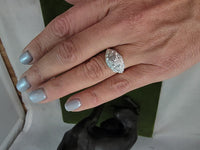 14k gold white gold c.1930's - 1940'sDeco antique diamond ring - apx .15ct tw