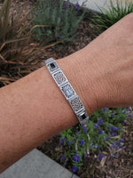 10k white gold c.1920's Deco filigree aquamarine & black onyx bracelet