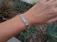 10k white gold c.1920's Deco filigree aquamarine & black onyx bracelet