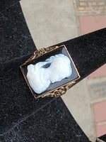 10k gold carved black & white cameo estate men's ring - 1915