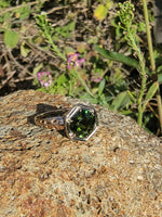 10k gold two tone filigree green Tourmaline solitaire estate Ring