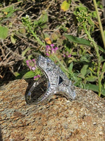 Platinum diamond & blue sapphire estate Art Deco c.1920's filigree glove shield ring