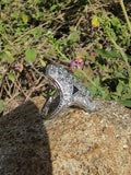 Platinum diamond & blue sapphire estate Art Deco c.1920's filigree glove shield ring