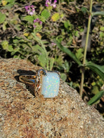 10k yellow gold opal estate ring