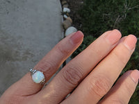 14k white gold filigree c.1920's opal ring