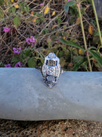 14k white gold diamond & blue sapphire estate Art Deco c.1920's filigree glove shield ring