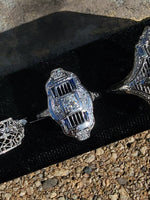 14k white gold diamond & blue sapphire estate Art Deco c.1920's filigree glove shield ring