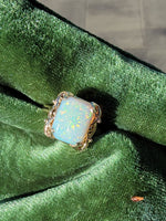 10k yellow gold opal estate ring