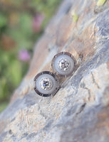 platinum & 14k gold two tone c.1930's Art Deco diamond & mother of pearl stud earring