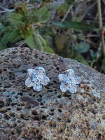 14k white gold vintage diamond floral flower studs