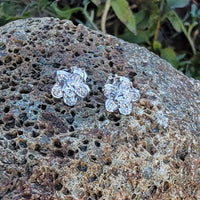14k white gold vintage diamond floral flower studs