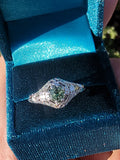 18K white gold green sapphire c.1920's filigree ring