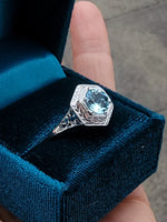 14k white gold Art Deco c.1920's aquamarine ring