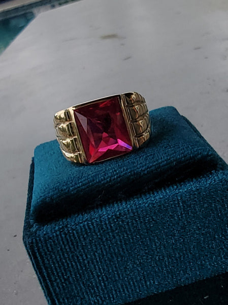 10k gold Deco created red ruby estate men's ring