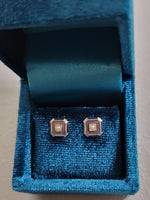 14k gold two tone Deco pearl, enamel & mother of pearl earrings studs