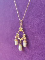14K gold vintage floral 3 pearl drop pendant neklace