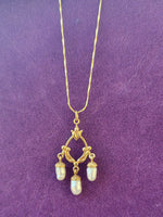 14K gold vintage floral 3 pearl drop pendant neklace