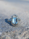 14k white gold c.1920's filigree Aquamarine ring