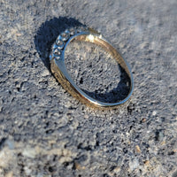 14k gold two tone 5 diamond estate band - apx .20ct tw