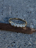 14k gold two tone 5 diamond estate band - apx .20ct tw