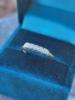 14k gold two tone 6 diamond estate band - apx .04ct tw