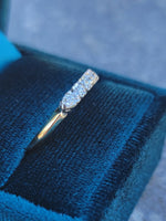 14k gold two tone 6 diamond estate band - apx .04ct tw