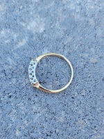14k gold two tone 6 diamond estate band - apx .04ct tw