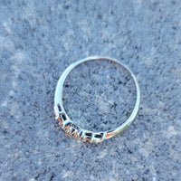 14k white gold 5 diamond estate mid-century band