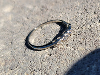 14k white gold 5 diamond estate mid-century band