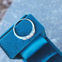 14k white gold 5 diamond estate mid-century band