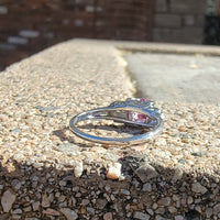 18k white gold pink sapphire & diamond estate Deco ring