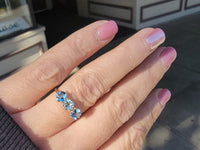 10k gold diamond & aquamarine three stone vintage estate ring