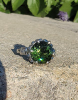Platinum green tourmaline & diamond estate ring