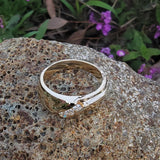 14k gold 3 diamond estate band ring - apx .16ct tw