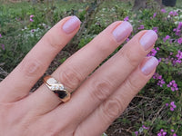14k gold 3 diamond estate band ring - apx .16ct tw