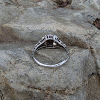 18k white gold c.1920's Art Deco garnet filigree ring