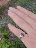 18k white gold c.1920's Art Deco garnet filigree ring