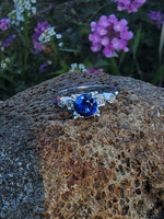 Platinum blue sapphire & diamond estate ring