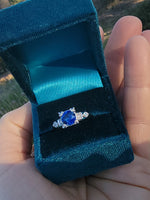 Platinum blue sapphire & diamond estate ring