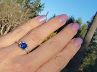 Platinum blue sapphire & diamond estate ring