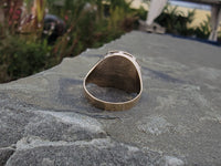 10k yellow gold horseshoe ring