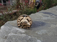 10k yellow gold horseshoe ring