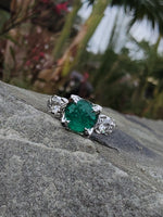 14k white gold emerald & diamond estate ring