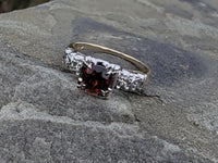 14k gold two tone Garnet & diamond estate ring
