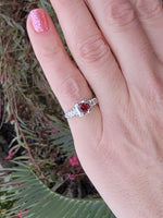 14k gold two tone Garnet & diamond estate ring