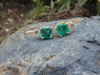 14k gold emerald & diamond lever back earrings NEW
